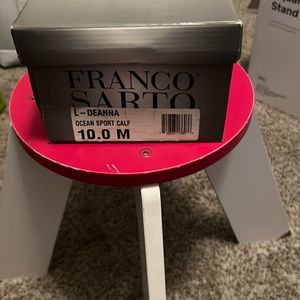 Franco Sarto navy blue size 10